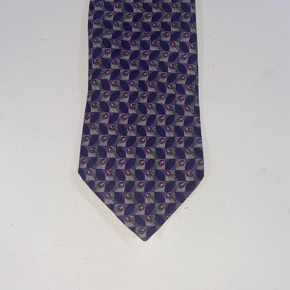 Geoffrey Beene Men's 100% Silk Necktie Purple Gray Patterned Elegant Classic - Picture 4 of 5